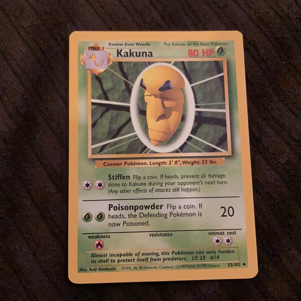 Beedrill Pokémon Card Set - Picture 2 of 3